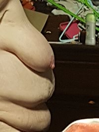 Side tits