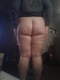 Wifey big fat cellulite butt