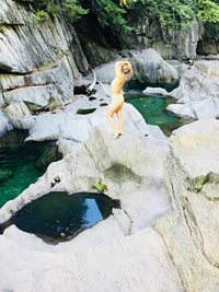 Goddess on the rocks
