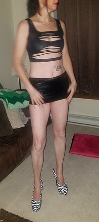 I like this new black top makes my tits look bigger.
