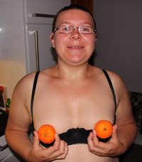 Feeling cheeky. Anyone for an orange??
