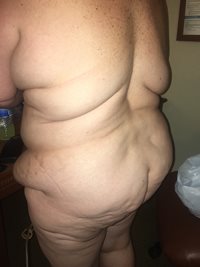Showing off my big fat dimply ass. And side view of my big fat belly rolls....