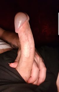 Would love to have someone sucking me off right now