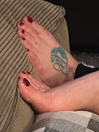 Hubby loves my toes, what do you think of them?