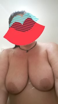 Girls vacation weekend getting all hot and wet  and horny