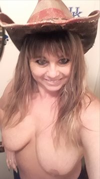 This cowgirl is ready to ride