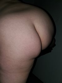My butt cheeks... you like ?