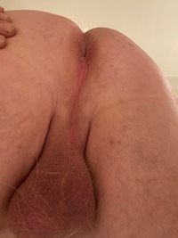 My dick, ready for a sucking from a guy or girl. Looking for my first cock ...