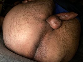 Freshly shaved ass for a cream pie