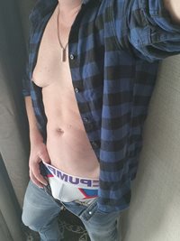 Would you enjoy my smooth body ladies ?