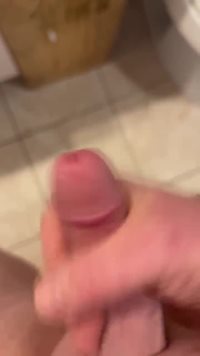 I love to see him cum … who would lick it up after ?!?