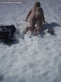 Doggy Style in the snow, anyone??