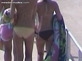 just some pics of some hotties walkin from nc beach.. shot with a super zoo...