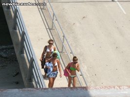 more girls from nc beach.shot with a highzoom cam enjoy