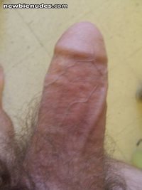 Feeling Horny - any ladies want to play? Please comment