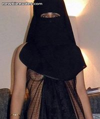 A muslim chick whom I had recently, But she was too shy to give up her veil...