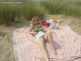 flashing my pussy at the beach anybody what to watch next time?