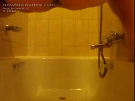 Helena show butthole when pissing in bathtub