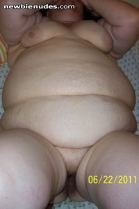 mostly belly shots...please pm Leigh if you like...she is loving the attent...