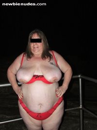 Night of fun down at the beach it was it cold but i was feeling horny and h...