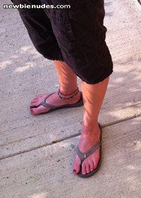 toes and flip flops