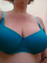 trying on new bras, like it?