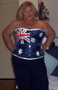 Trying the outfit for Anzac Last Post party, hope it's taken off before Rev...