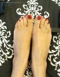 As per recent requests...picture of my bare feet!!:)
