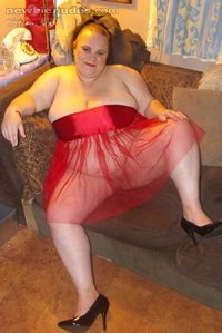 my new red lingerie,pull the bow and all is revieled,bet you love this sreb...