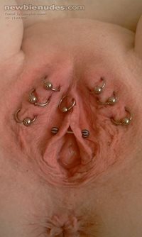 My pierced gaping pussy, wanna play? ;-)