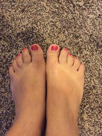 My pretty toes..